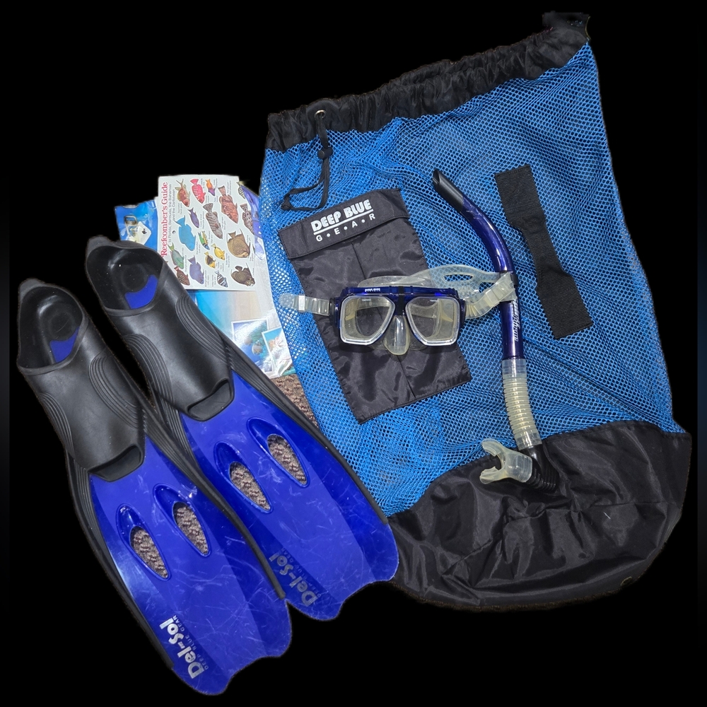 Mens Size 8-9 Deep Blue Gear Snorkeling Set